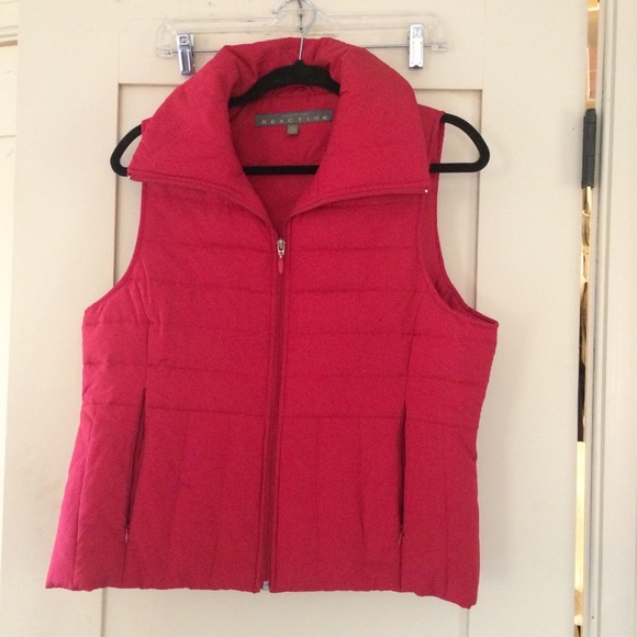 Reaction Kenneth Cole Jackets & Blazers - Kenneth Cole Reaction down vest! Women’s L, red!